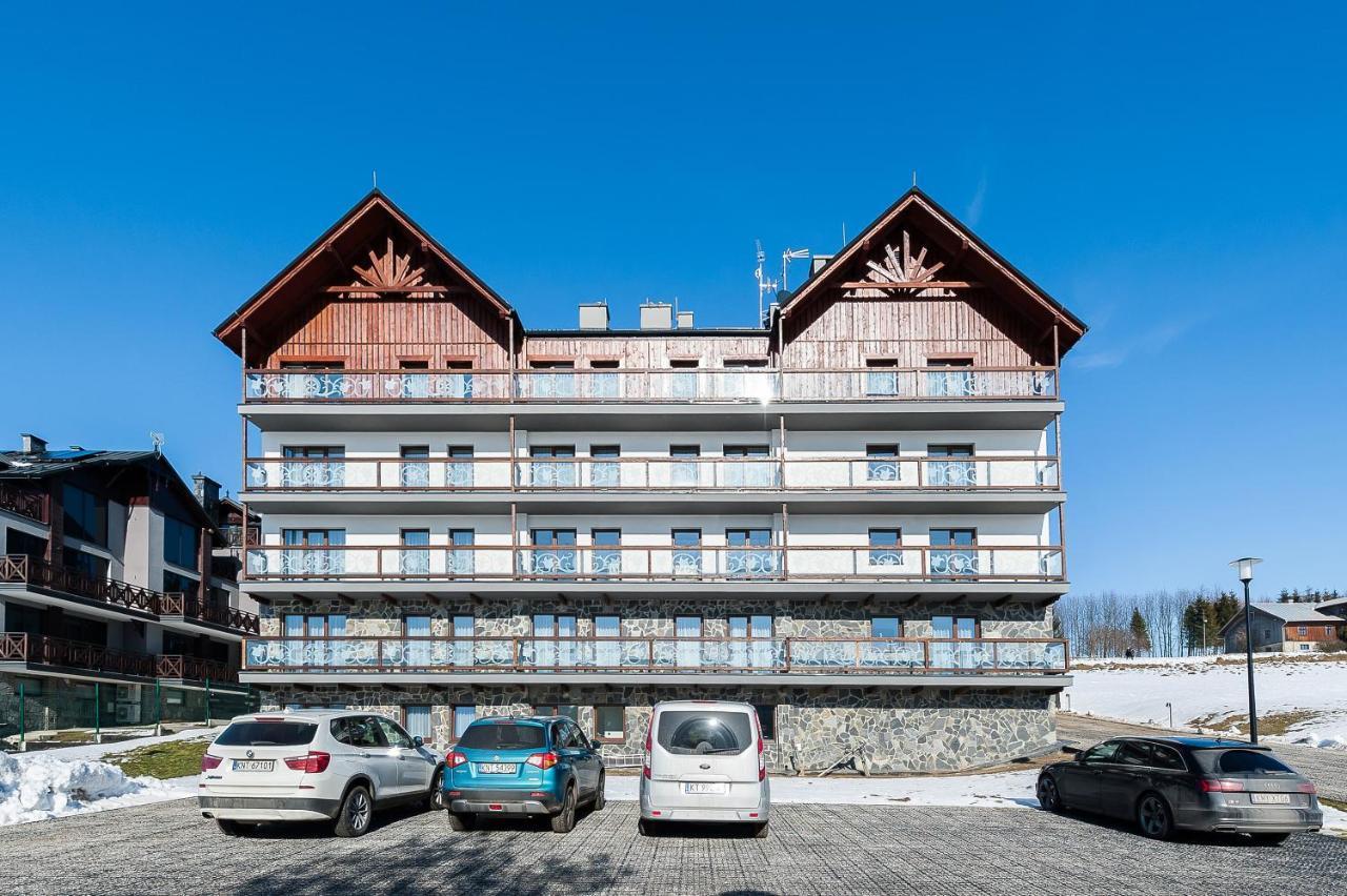 Esti Apartament Nad Jeziorem Czorsztynskim Bagian luar foto